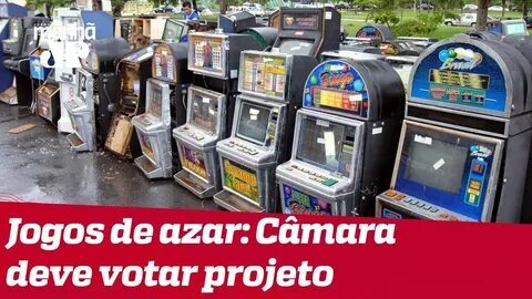 forra de janela de madeira 